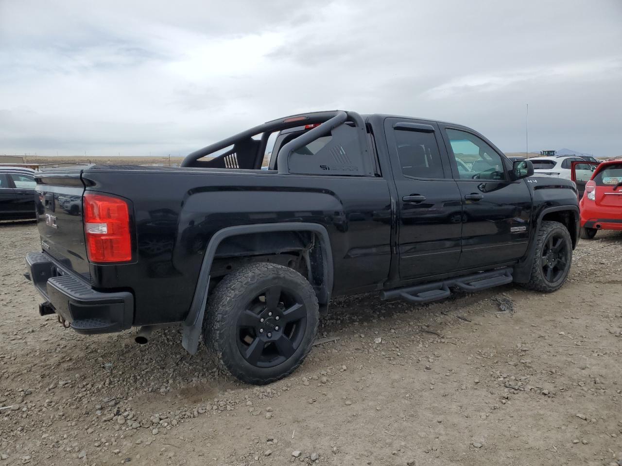 2017 GMC Sierra K1500 - Фото 3
