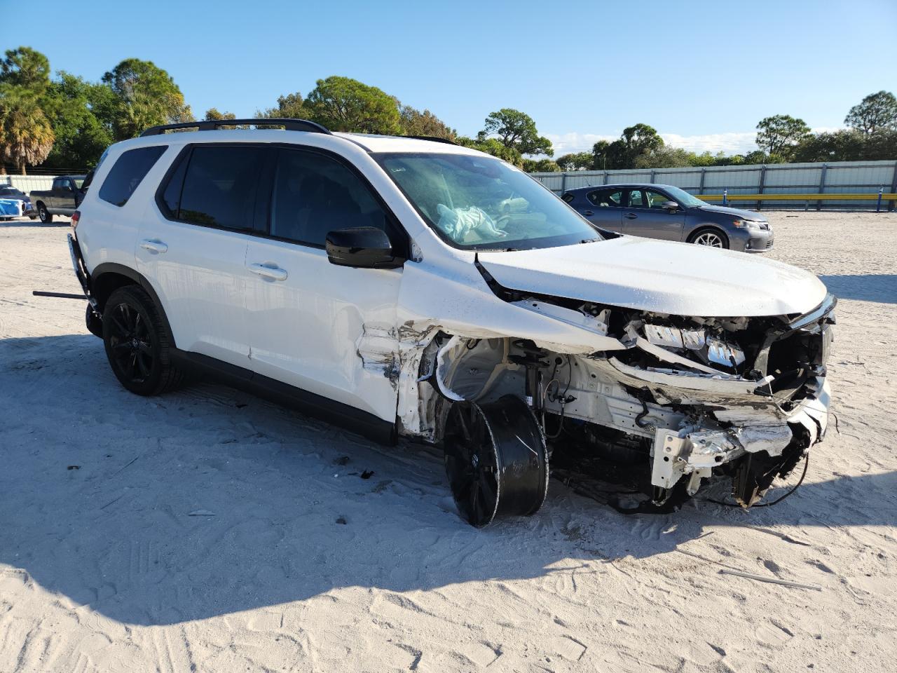 2025 Honda Pilot Black - Image 4