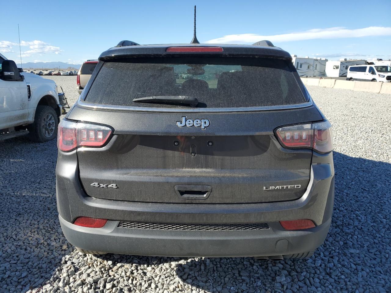 2018 Jeep Compass Limited - Image 6