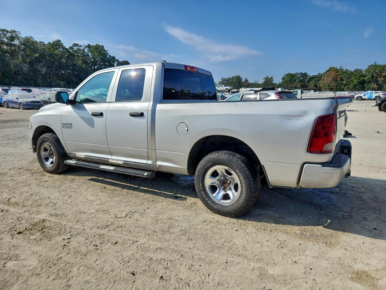 2017 Ram 1500 St - Фото 2