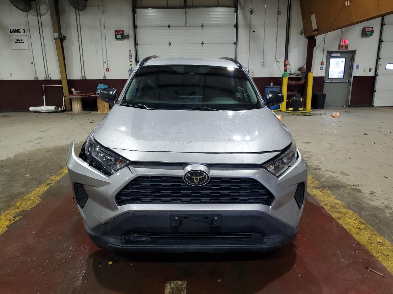 2019 Toyota Rav4 Le - Фото 5
