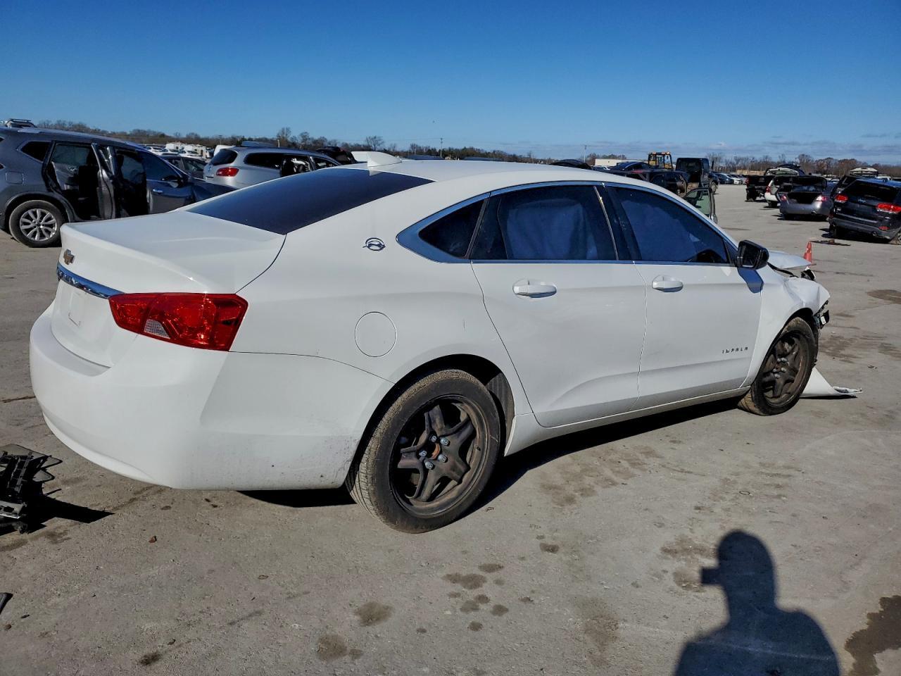 2017 Chevrolet Impala Ls - Фото 3