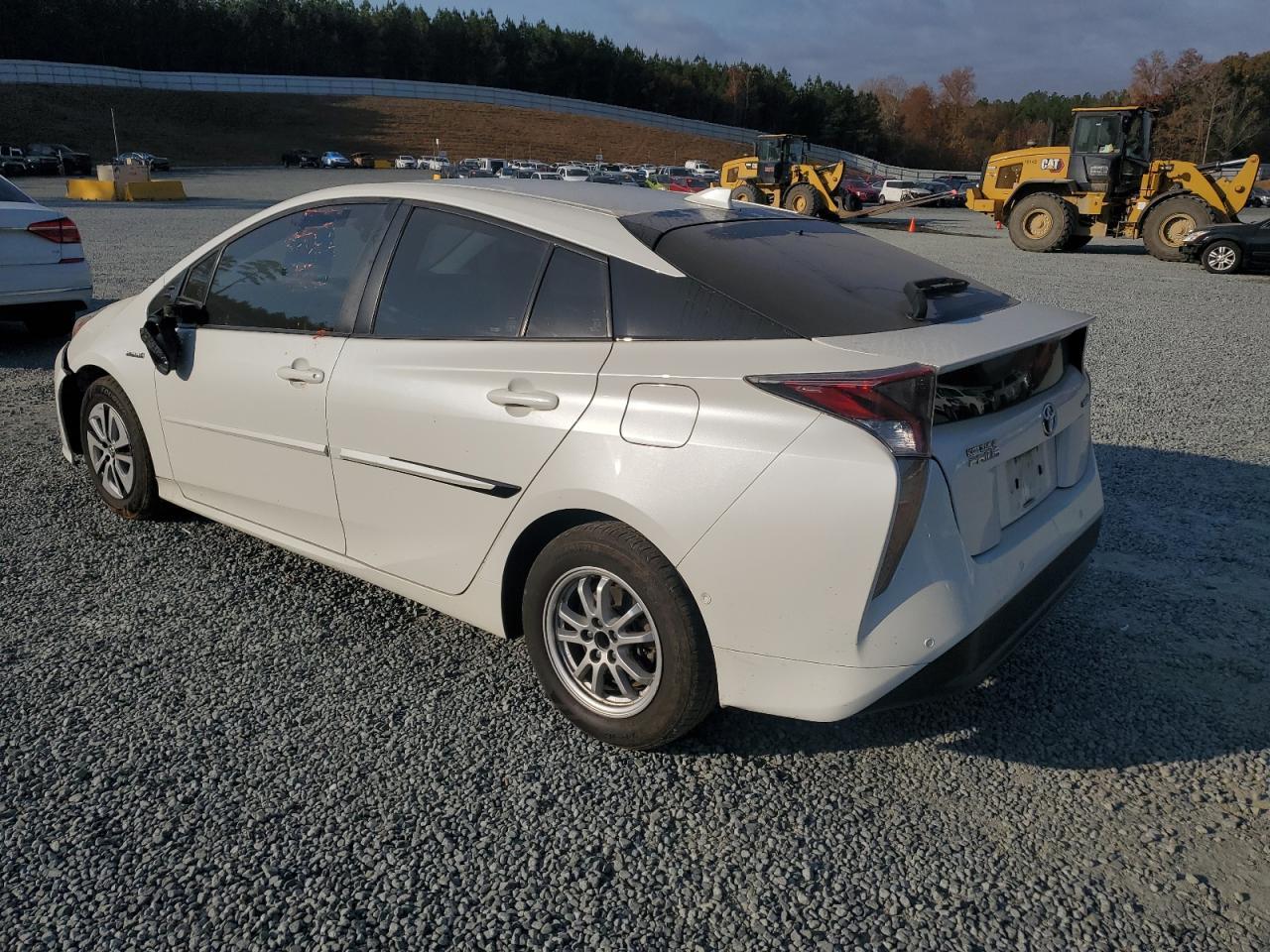 2017 Toyota Prius - Фото 2
