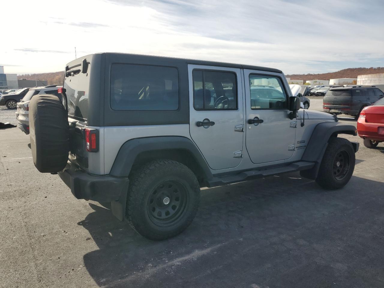 2017 Jeep Wrangler Unlimited Sport - Image 3