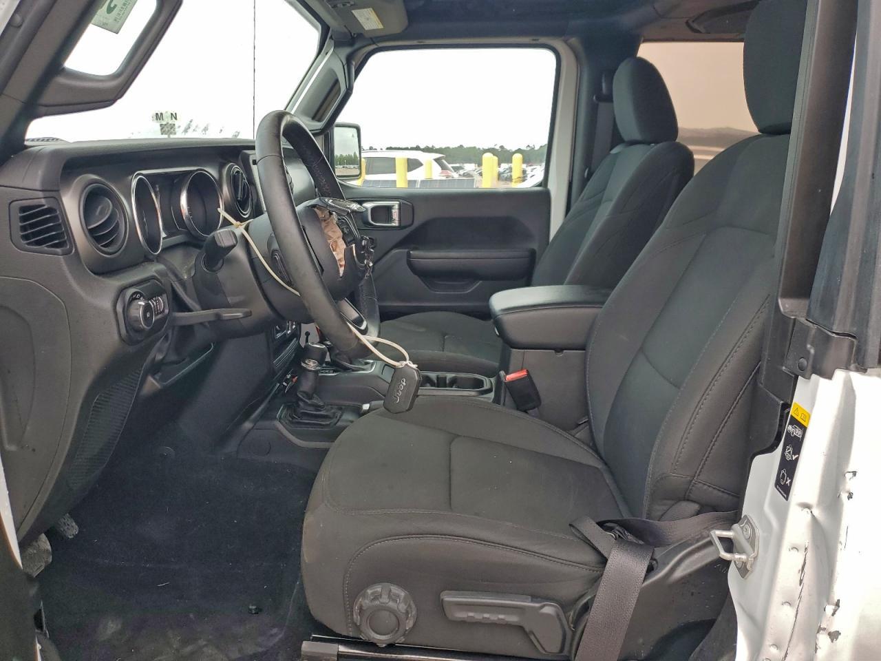 2022 Jeep Wrangler Sport - Фото 7