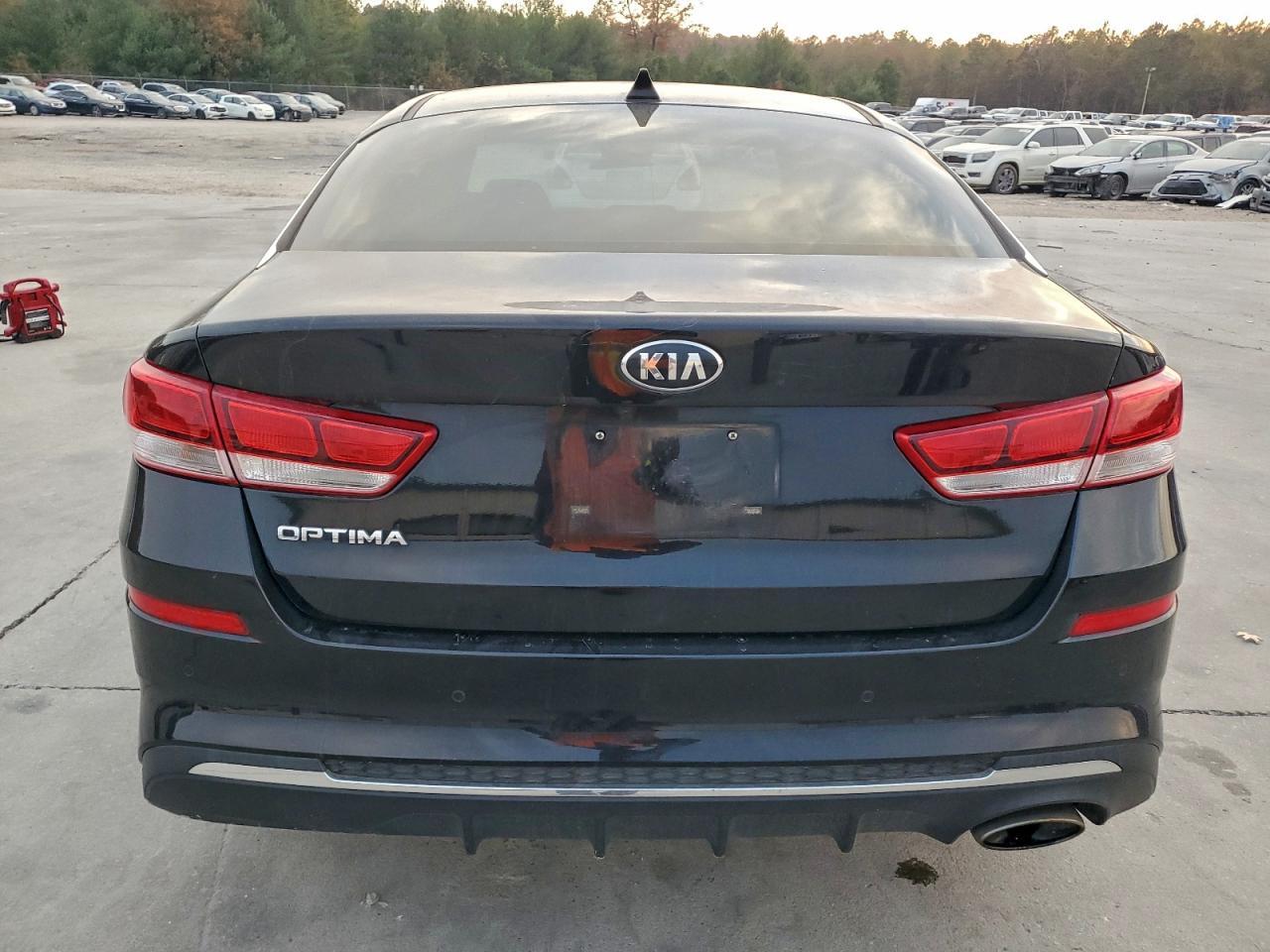 2019 Kia Optima Lx - Image 6