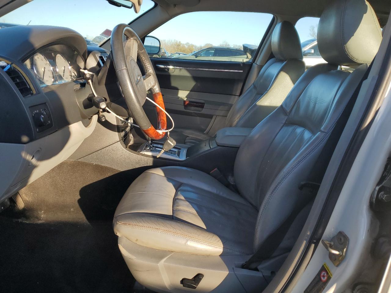 2006 Chrysler 300C - Фото 7