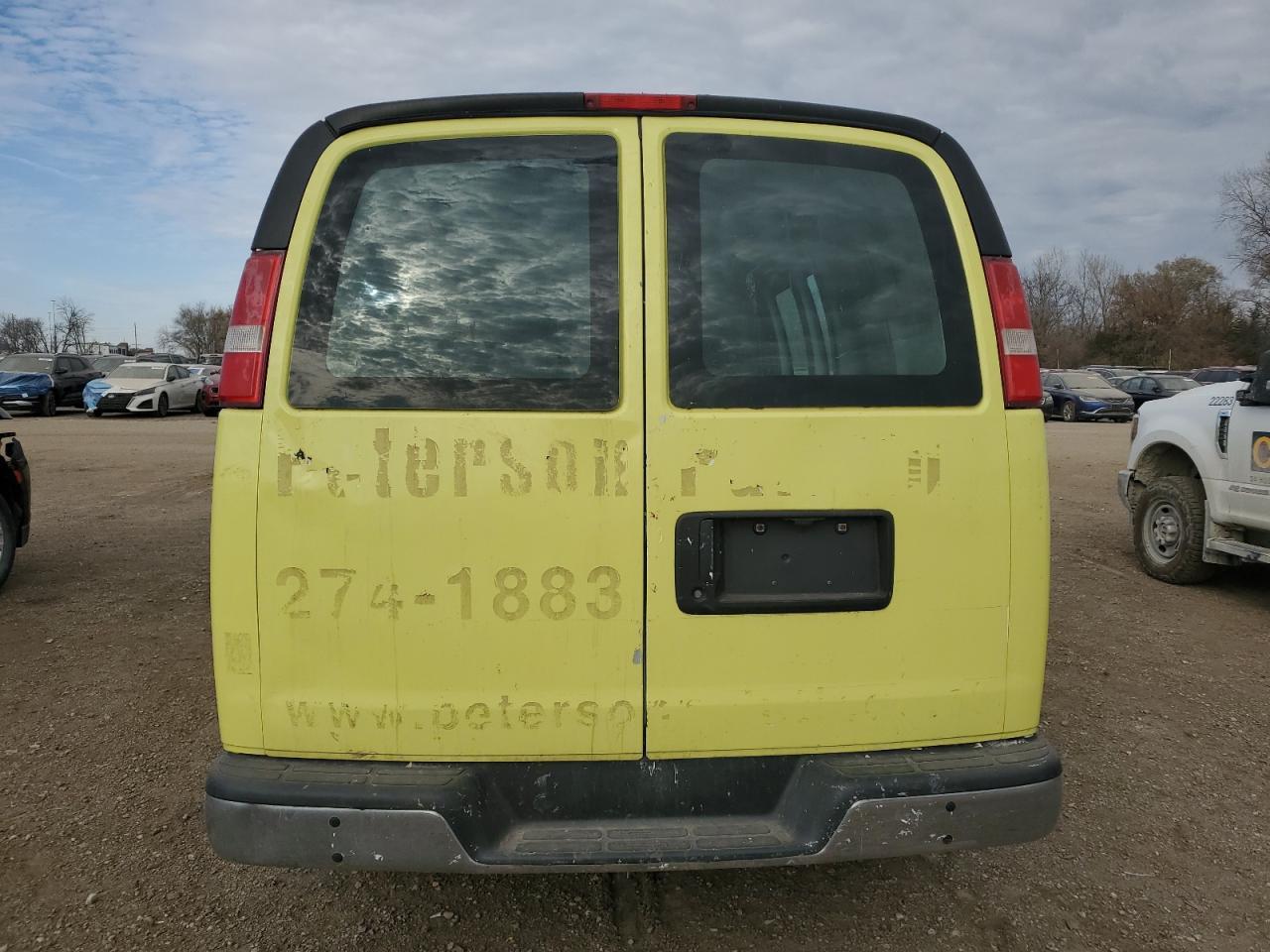 2016 GMC Savana G2500 - Фото 6