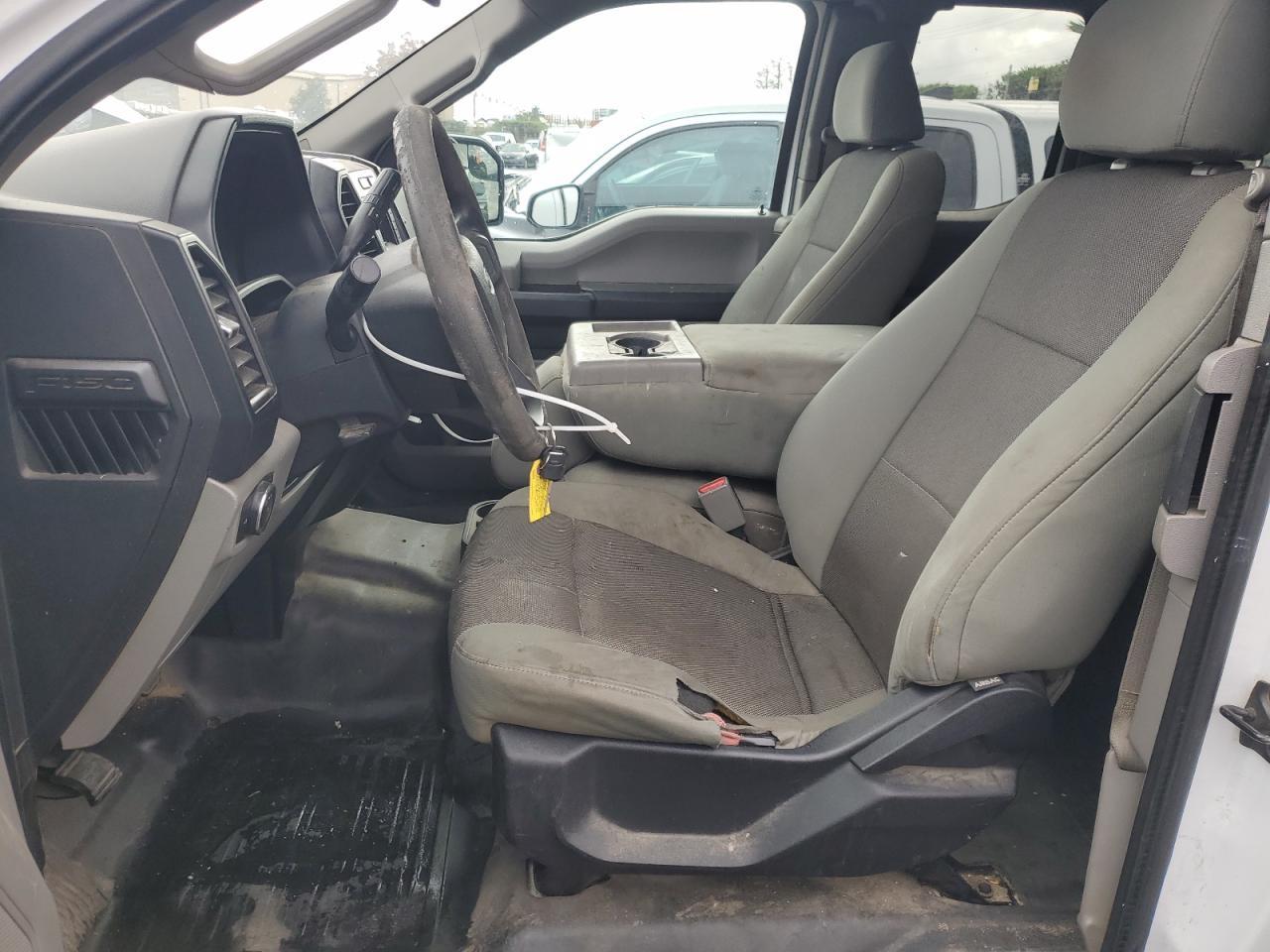 2015 Ford F150 Super Cab - Фото 7