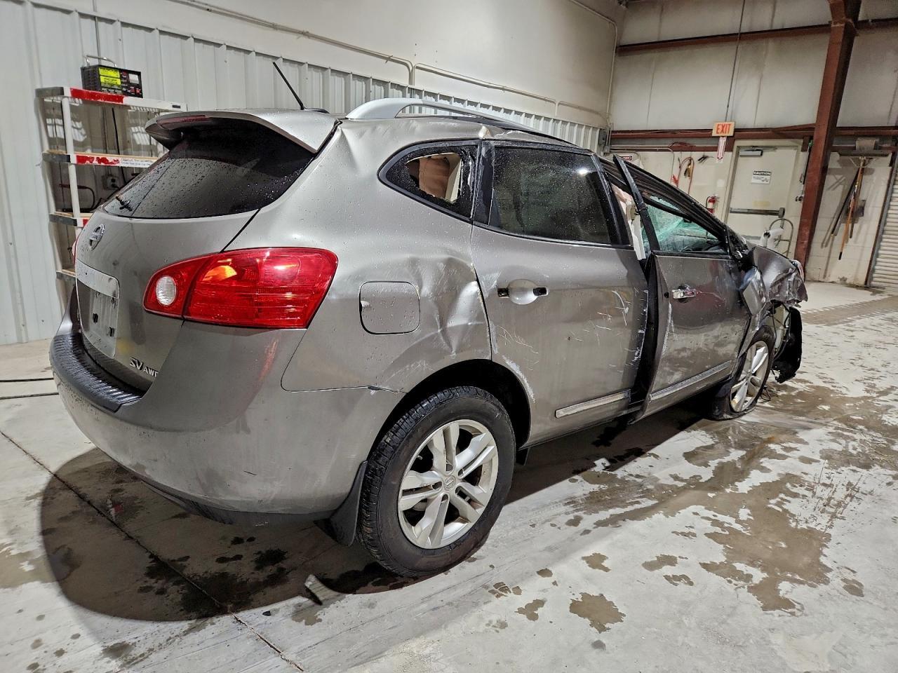 2013 Nissan Rogue S - Фото 3
