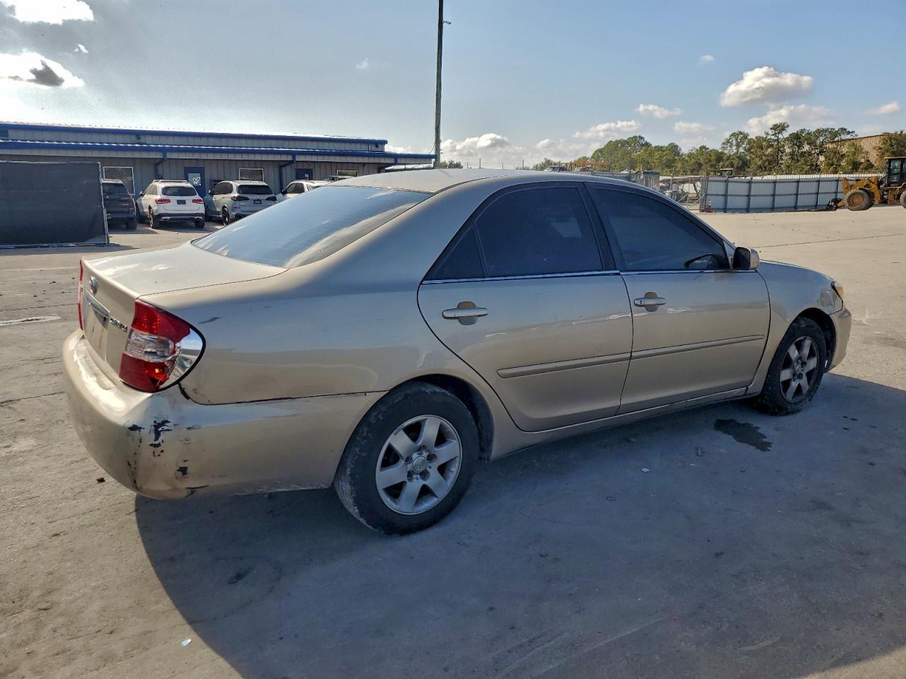 2004 Toyota Camry Le - Фото 3