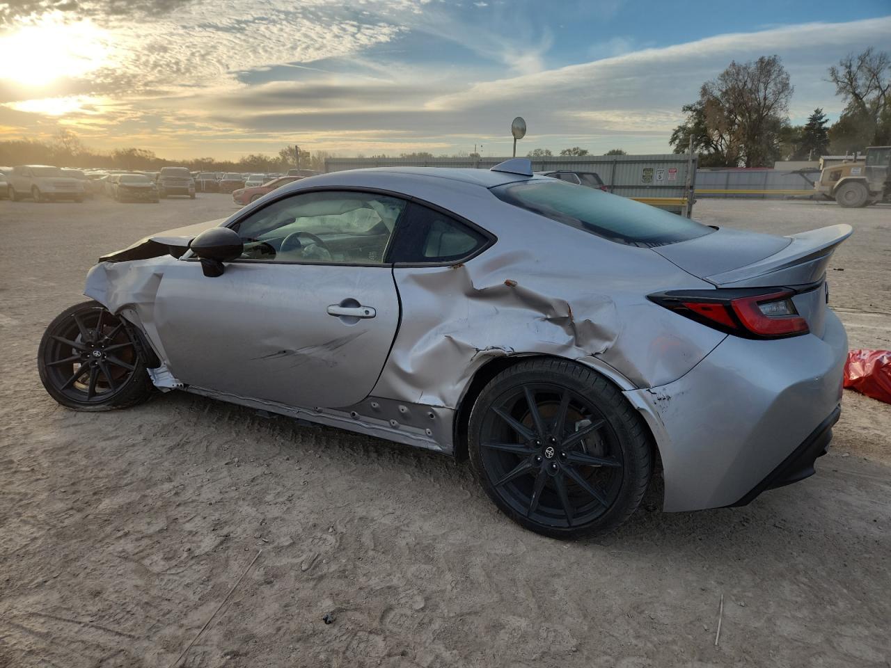 2024 Toyota Gr 86 Premium - Image 2