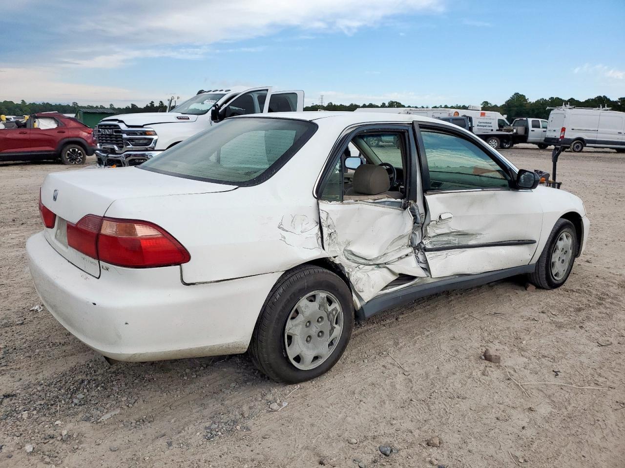 1999 Honda Accord Lx - Фото 3
