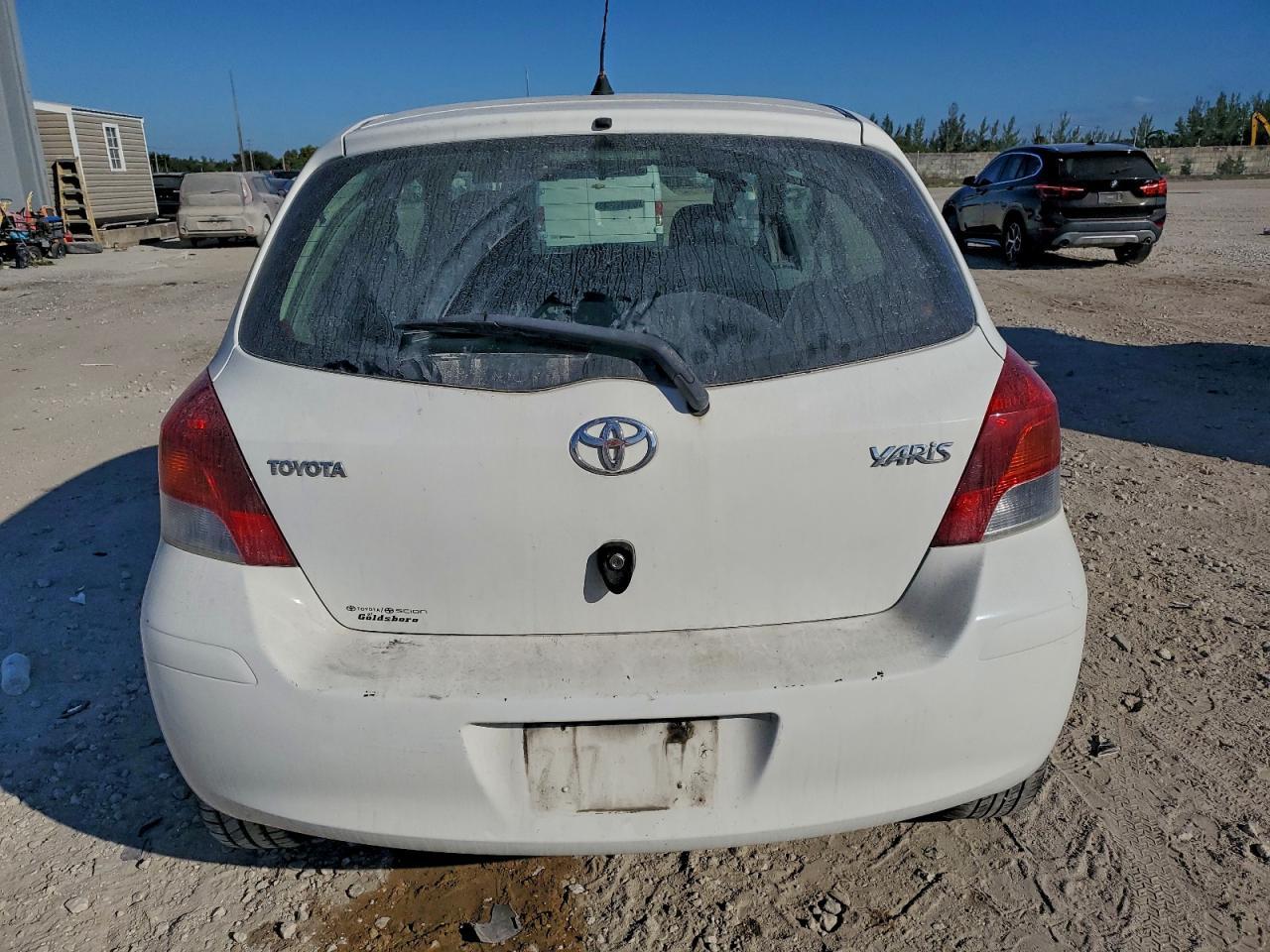 2010 Toyota Yaris - Фото 6