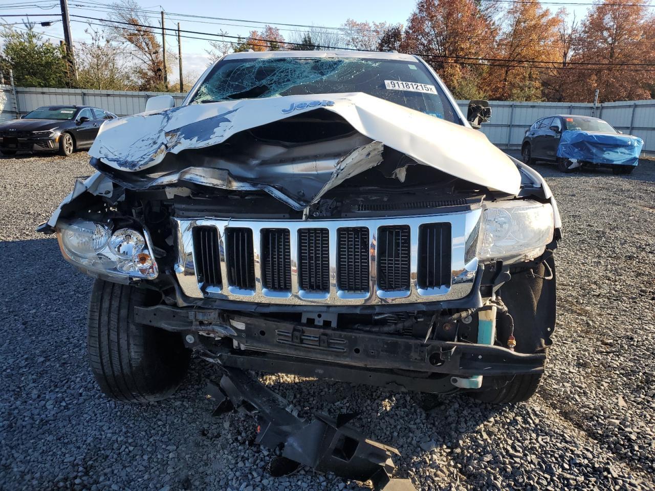 2011 Jeep Grand Cherokee Laredo - Фото 5
