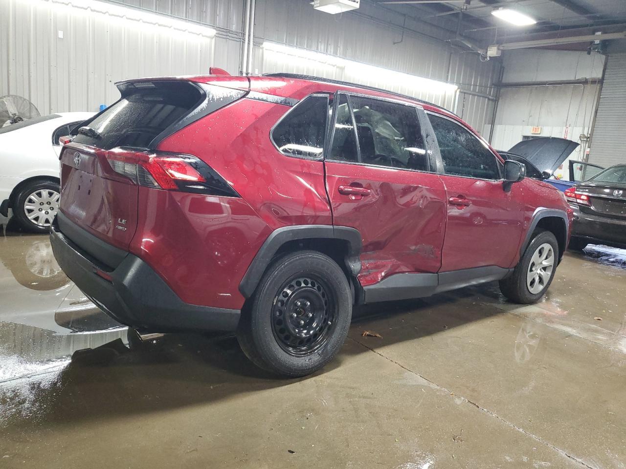 2021 Toyota Rav4 Le - Фото 3