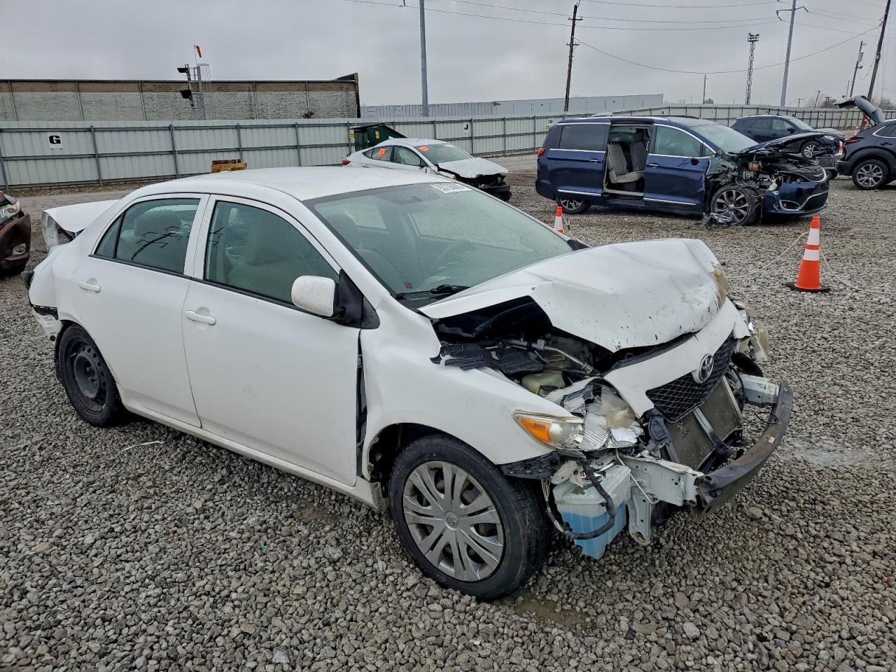 2010 Toyota Corolla Base - Фото 7
