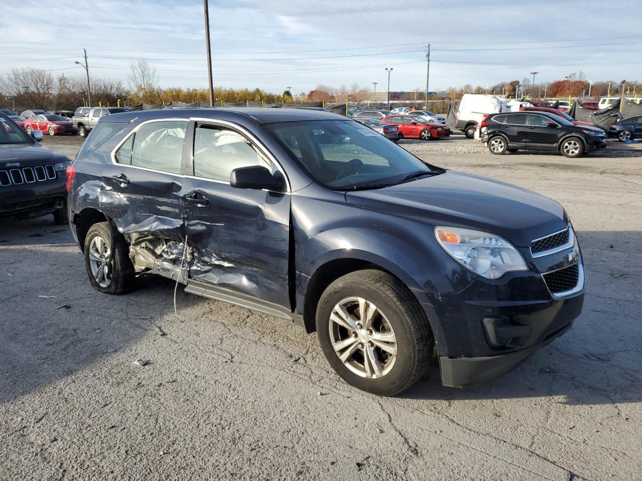 2015 Chevrolet Equinox Ls - Image 4