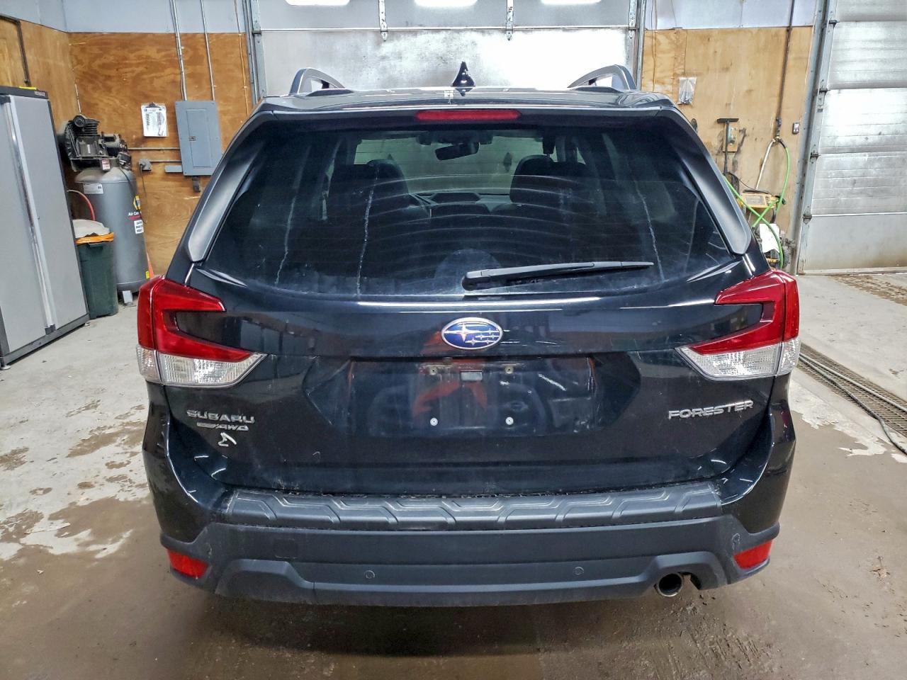 2019 Subaru Forester Limited - Image 6