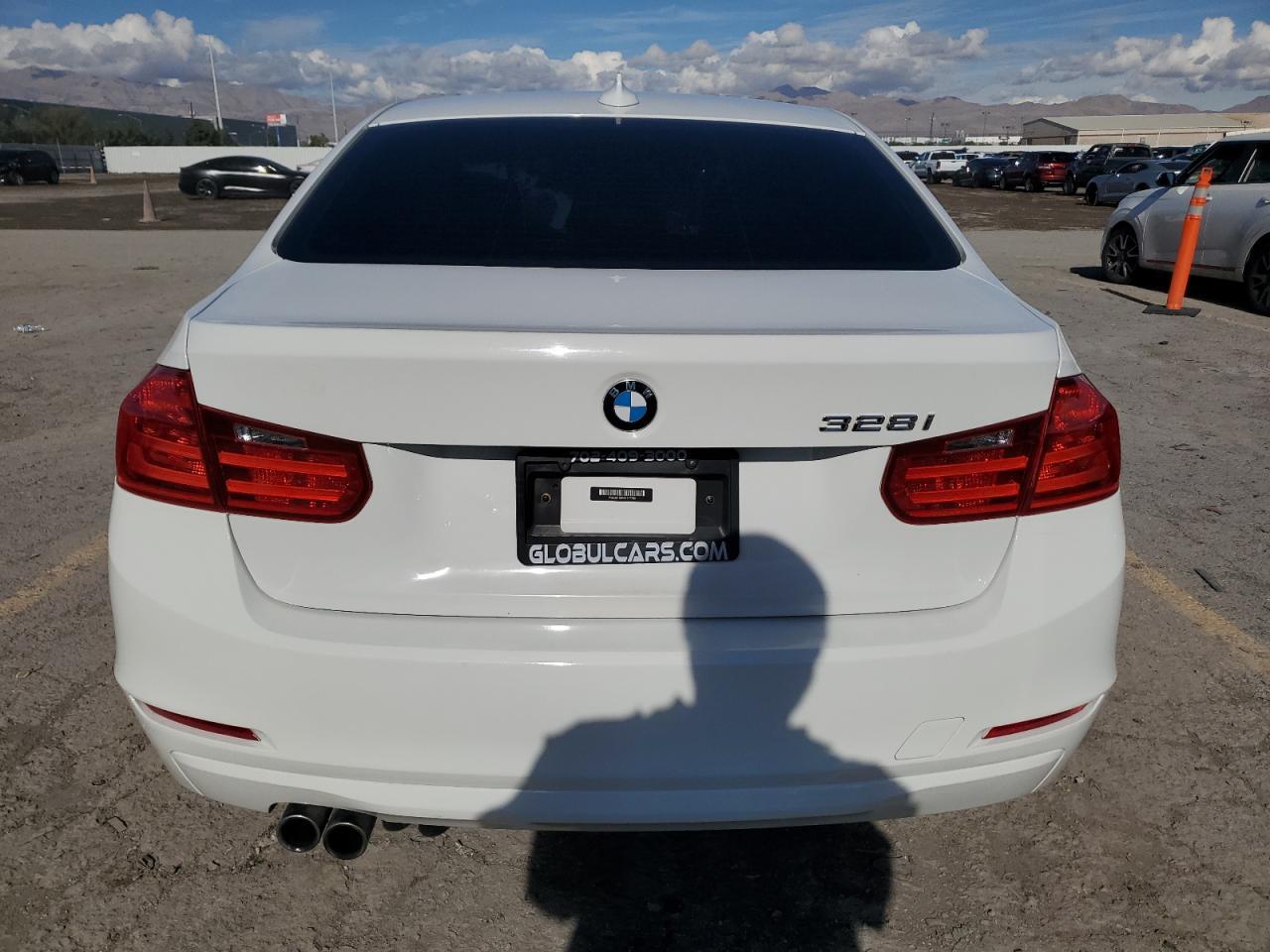 2015 BMW 328 I Sulev - Фото 6