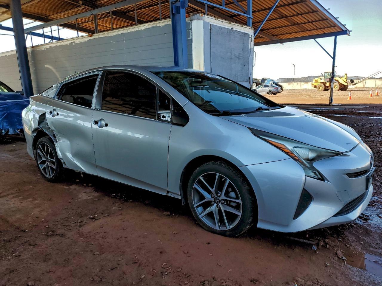 2016 Toyota Prius - Фото 4