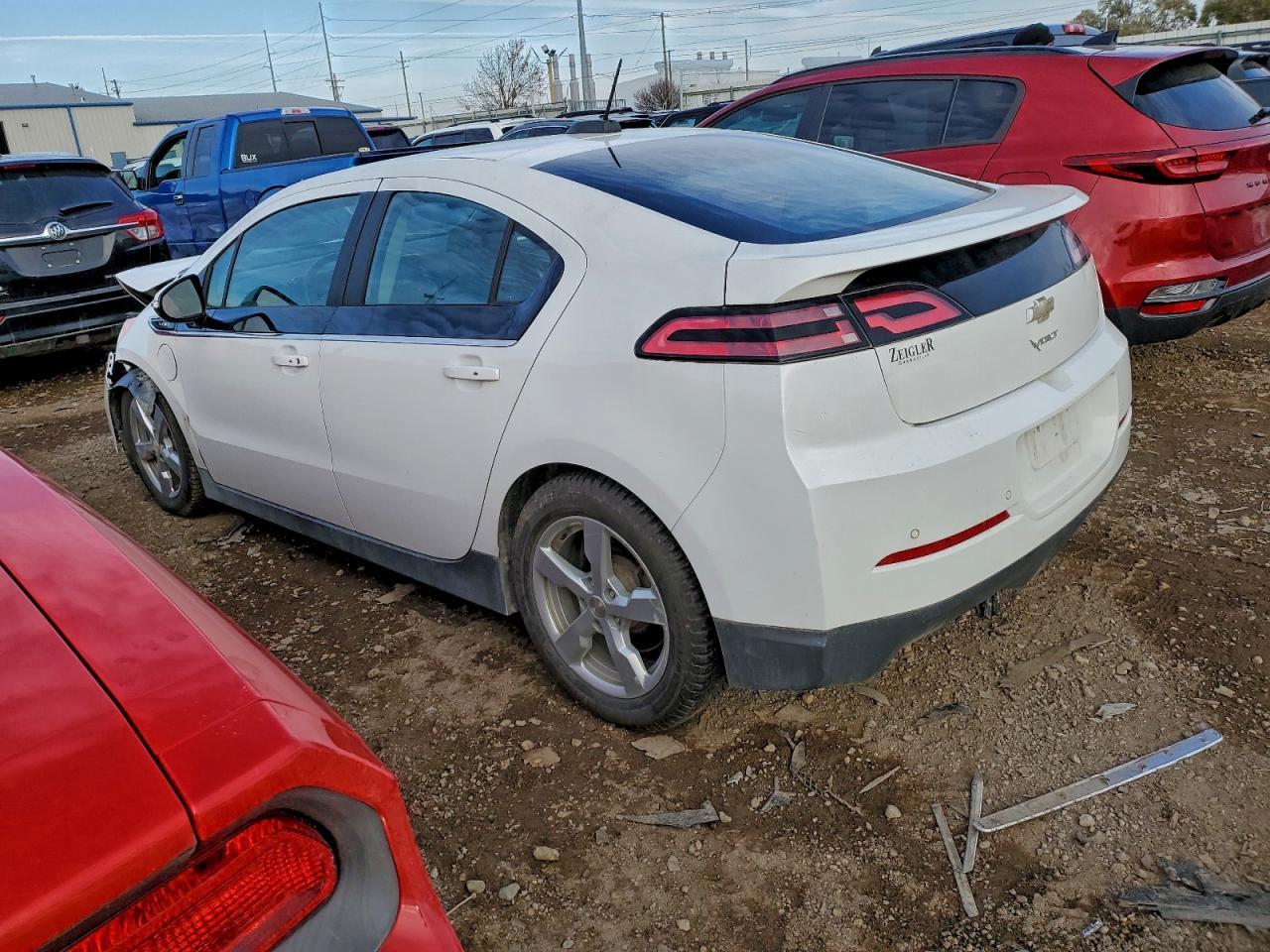 2015 Chevrolet Volt - Фото 2