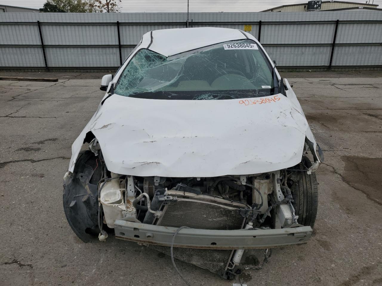 2014 Nissan Versa S - Фото 5