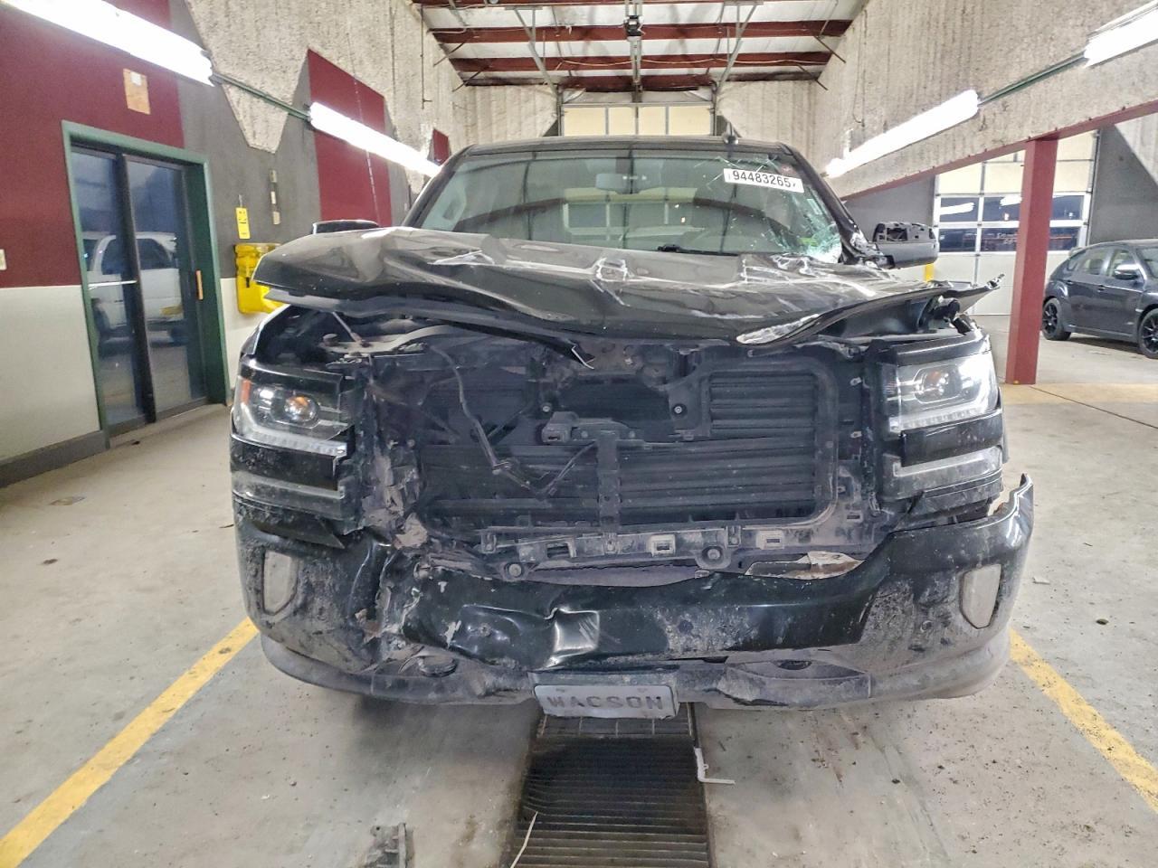 2017 Chevrolet Silverado K1500 Ltz - Image 5