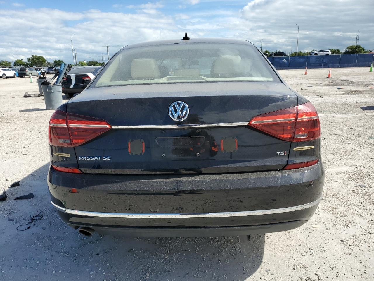 2017 Volkswagen Passat Se - Image 6