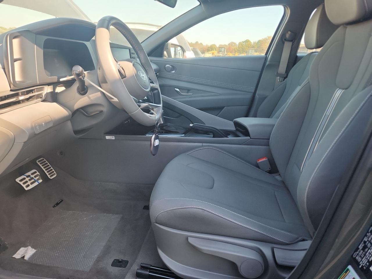 2025 Hyundai Elantra Sel Sport - Фото 7