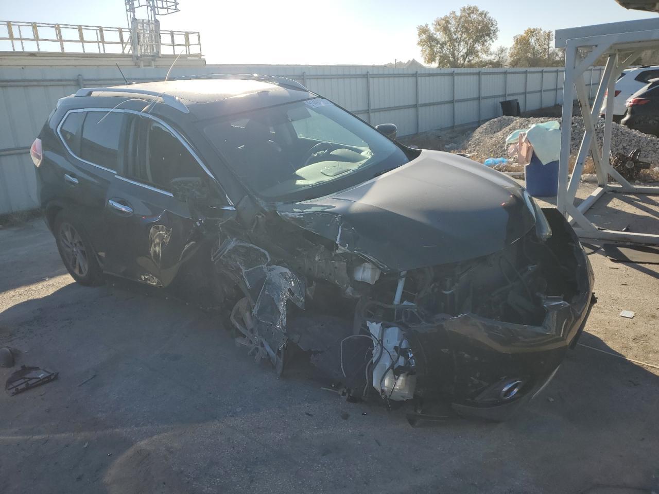 2016 Niss Rogue S - Image 4