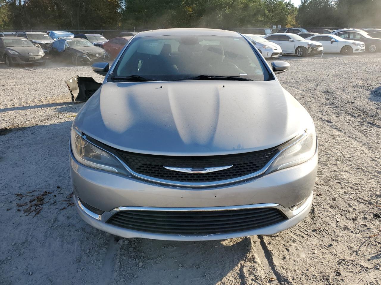 2015 Chrysler 200 Limited - Фото 5