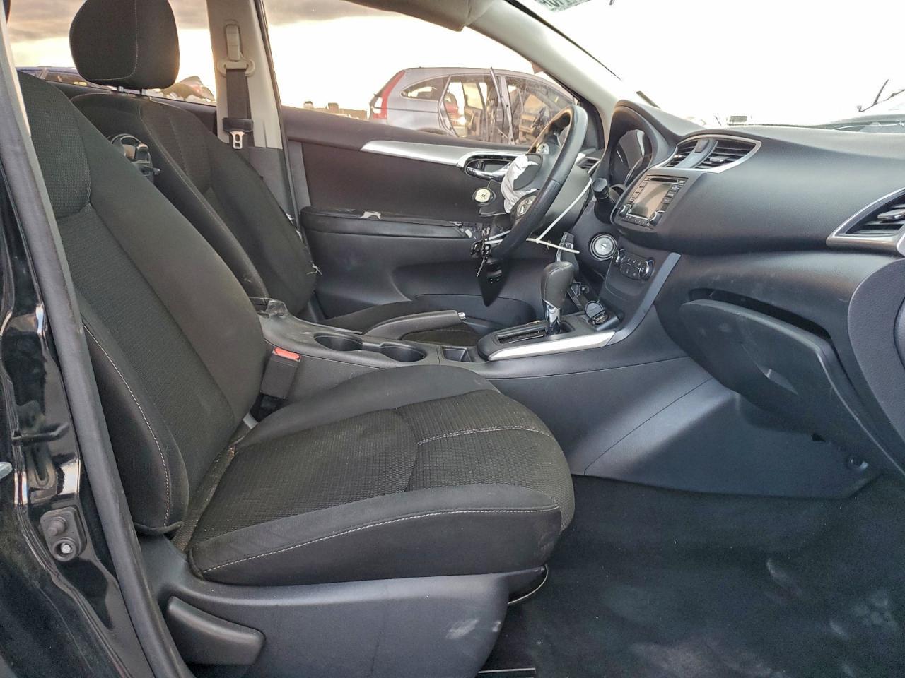 2018 Nissan Sentra S - Image 7