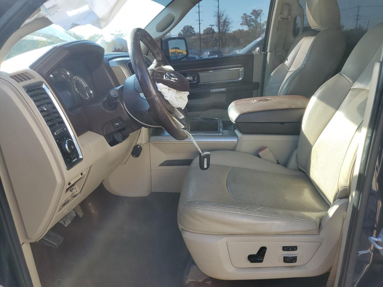 2014 Ram 1500 Laramie - Image 7