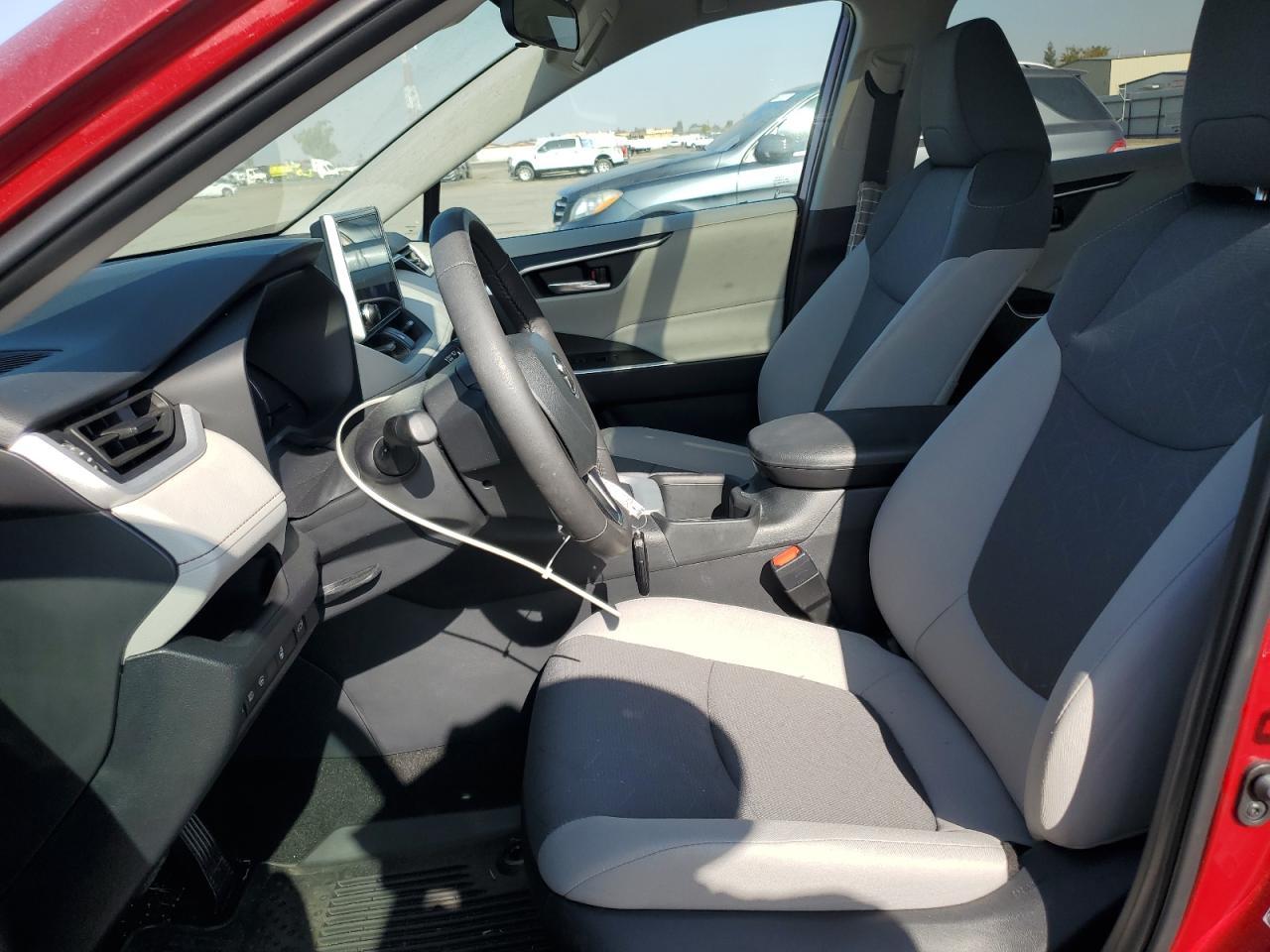 2024 Toyota Rav4 Xle - Фото 7