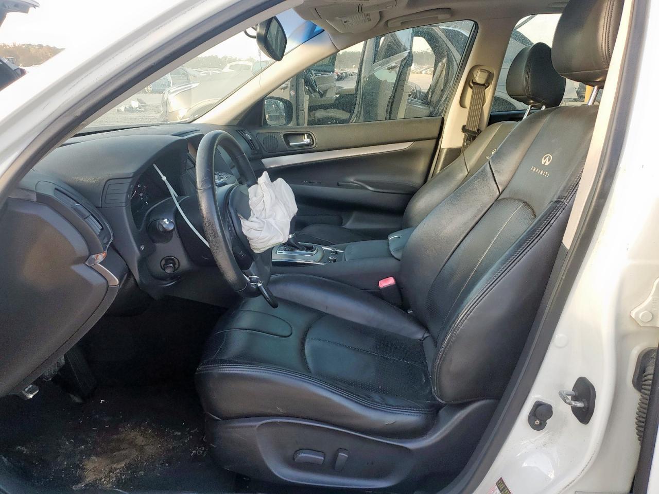 2011 Infiniti G37 Base - Фото 7
