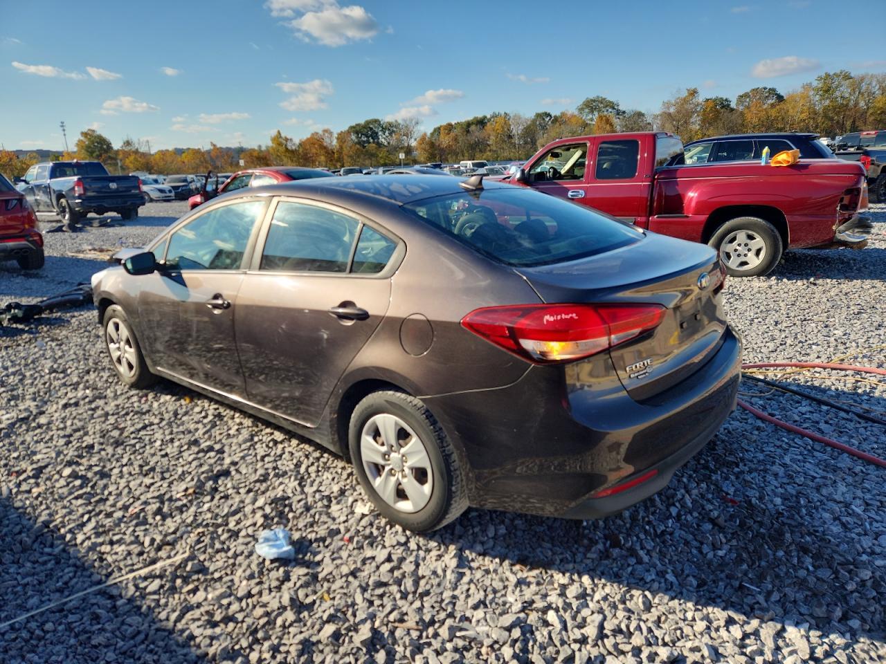 2017 Kia Forte Lx - Image 2