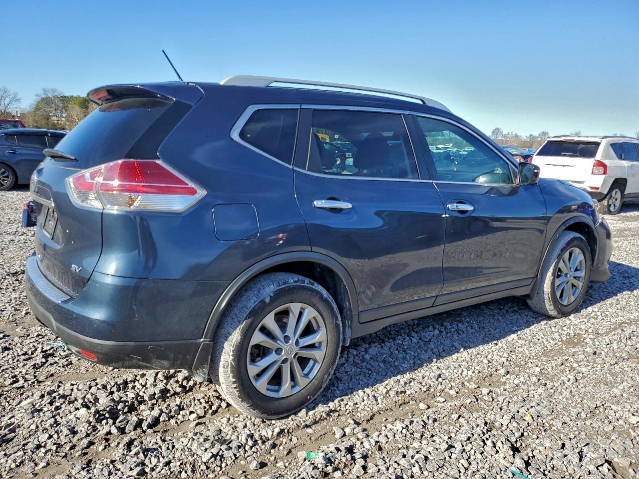 2016 Nissan Rogue S - Фото 3