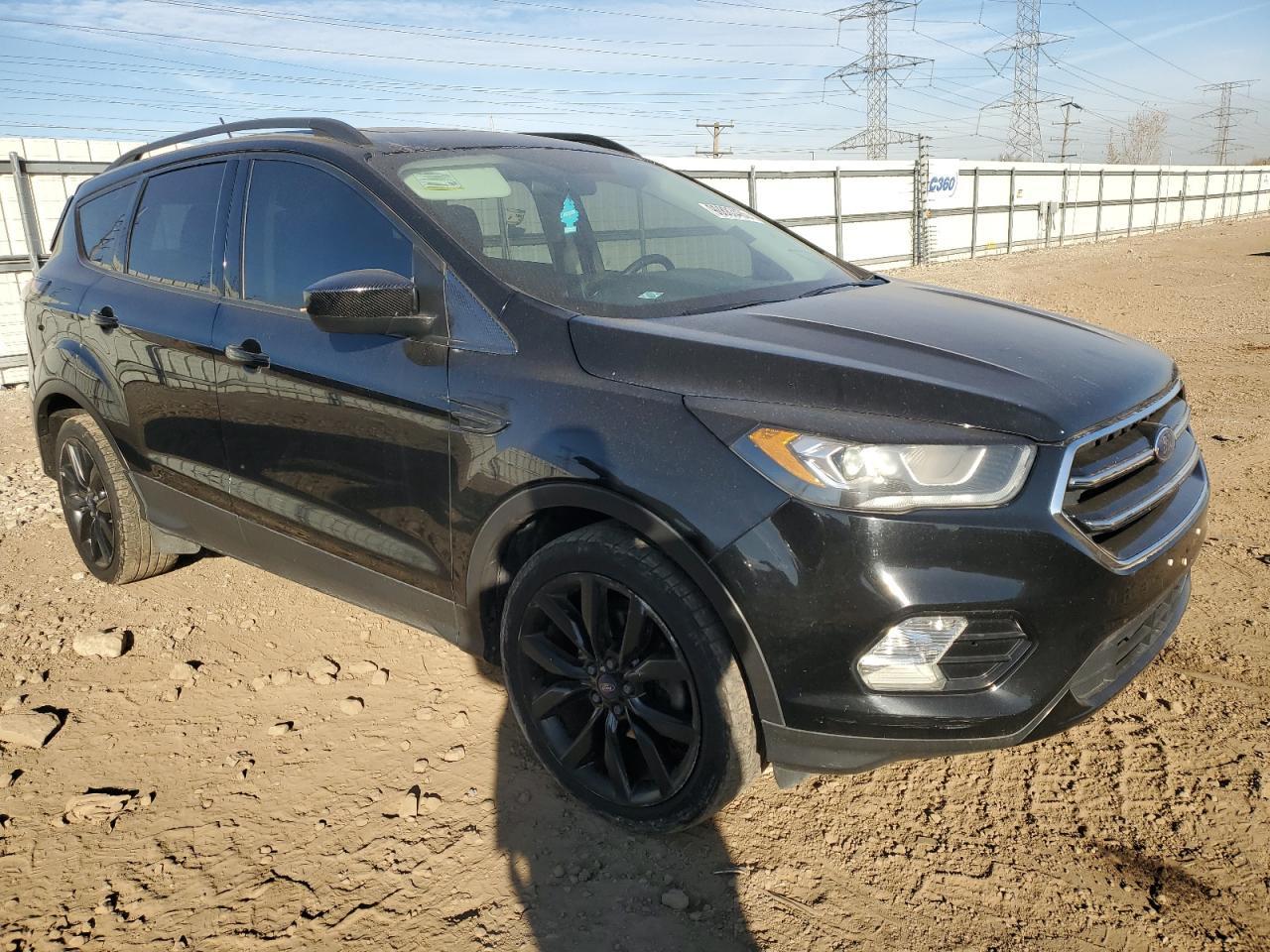 2018 Ford Escape Se - Фото 4