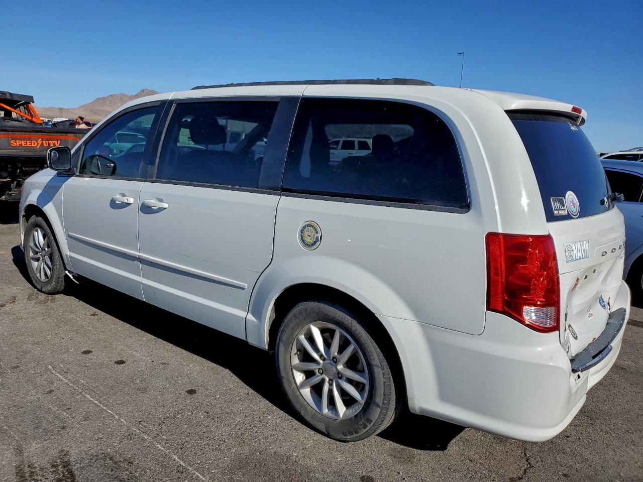 2015 Dodge Grand Caravan Sxt - Фото 2