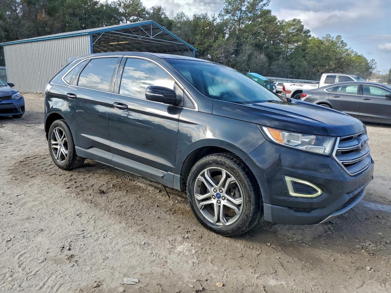 2015 Ford Edge Titanium - Фото 4