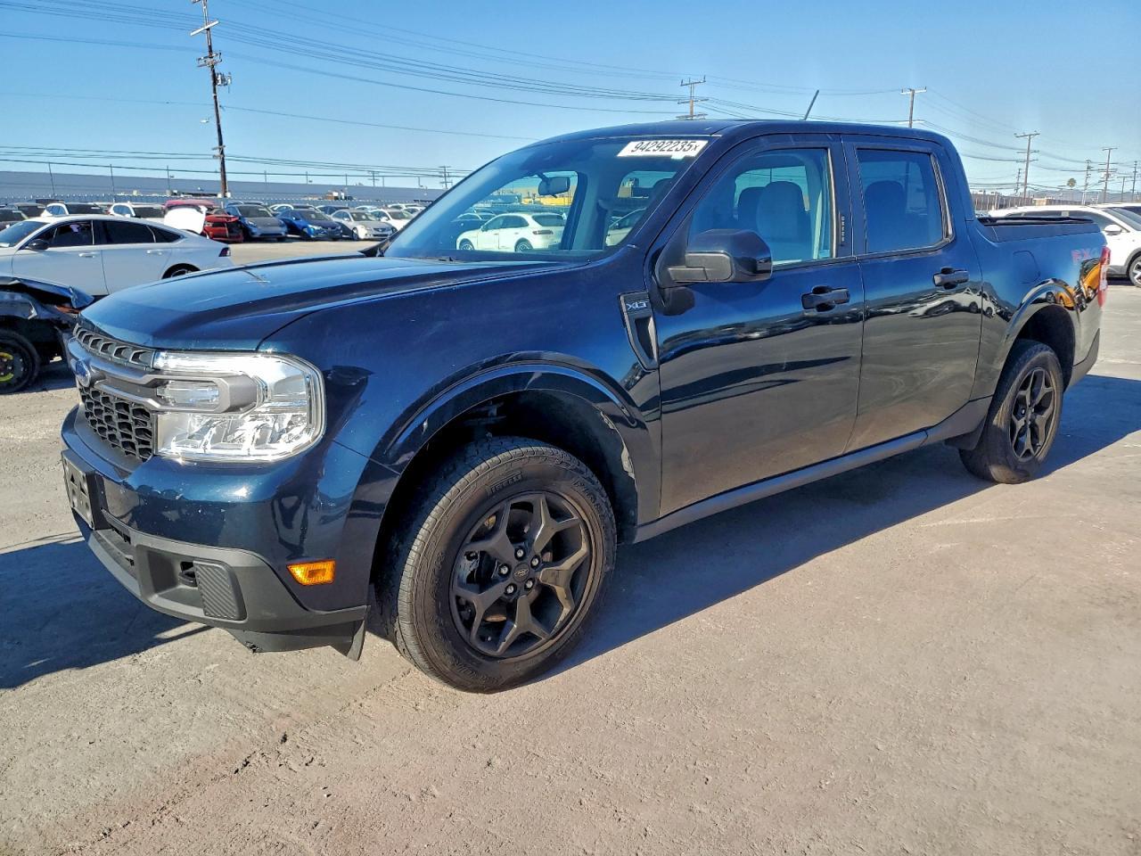 2023 Ford Maverick Xl