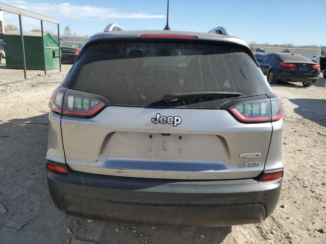 2021 Jeep Cherokee Latitude Plus - Фото 6
