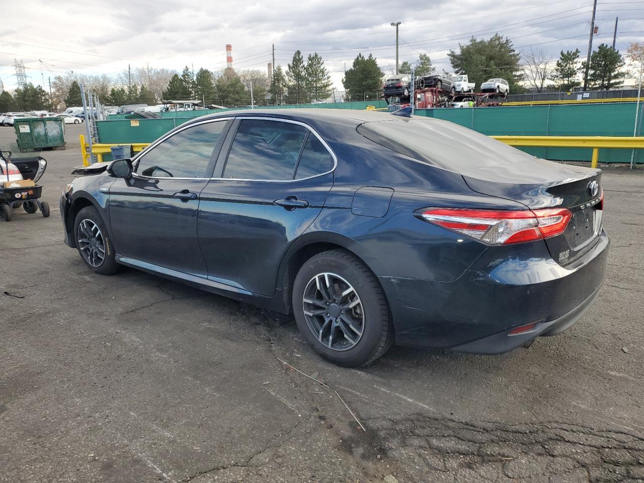 2019 Toyota Camry Le - Image 2