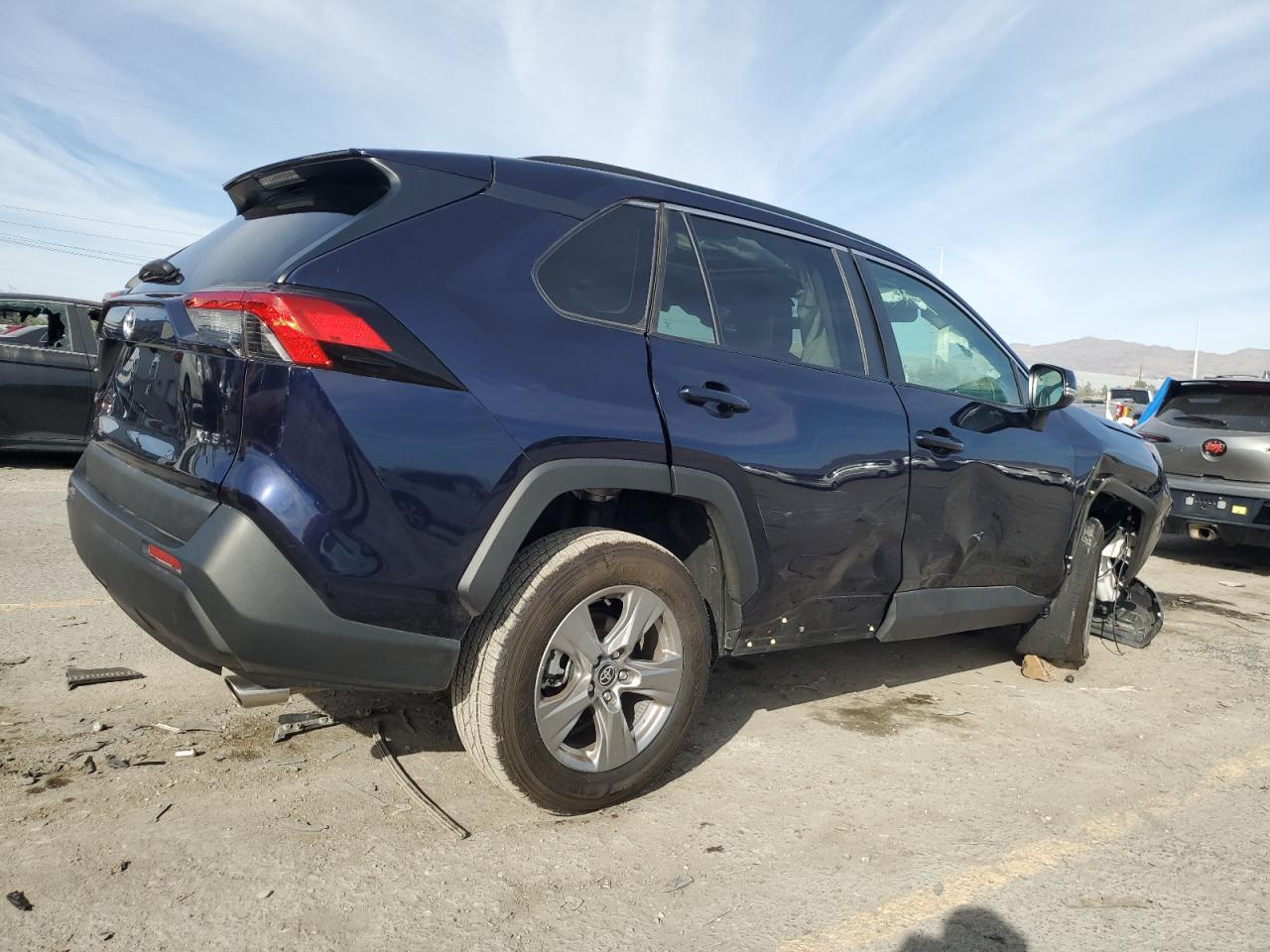 2024 Toyota Rav4 Xle - Image 3