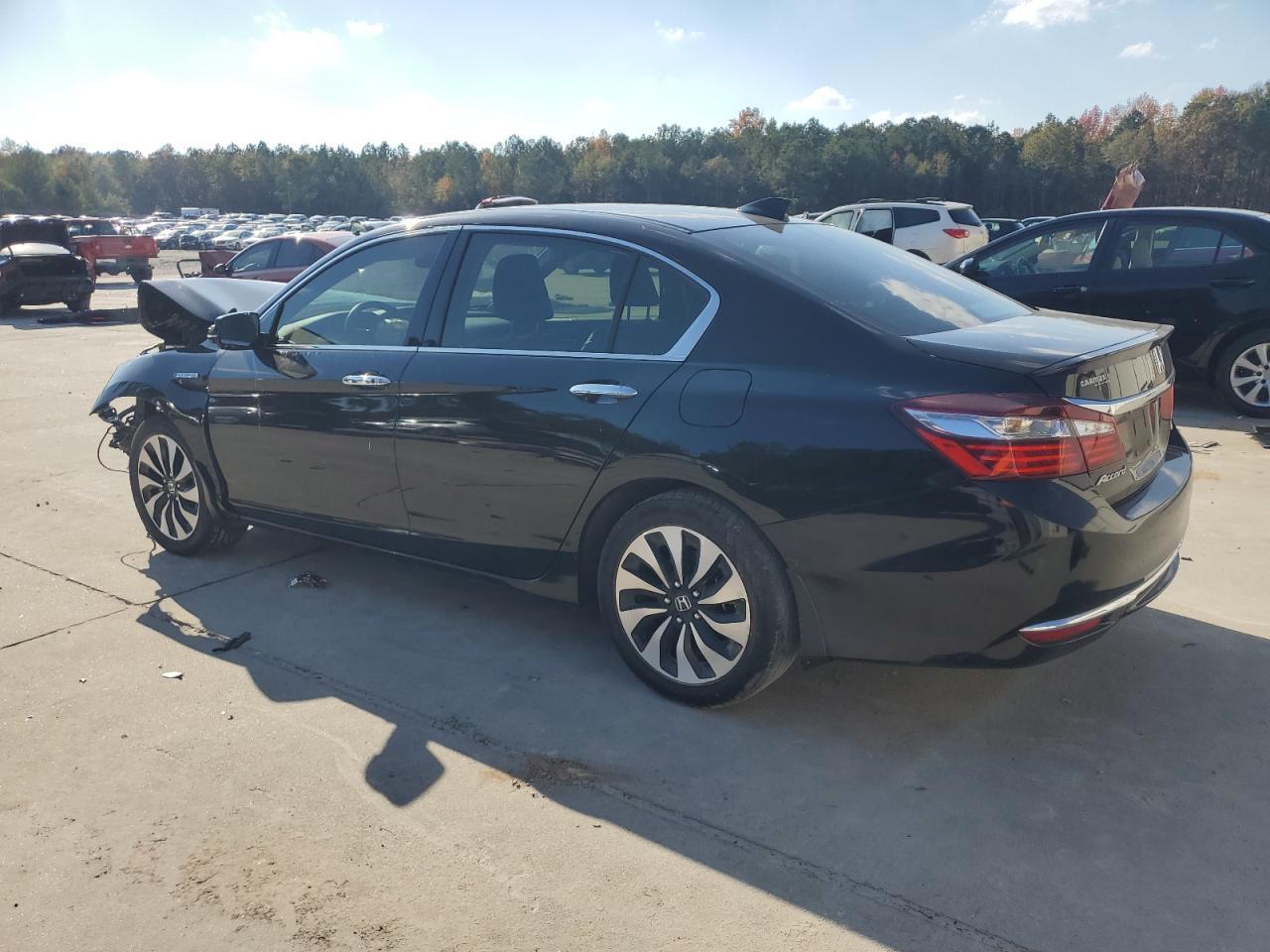 2017 Honda Accord Hybrid Exl - Фото 2
