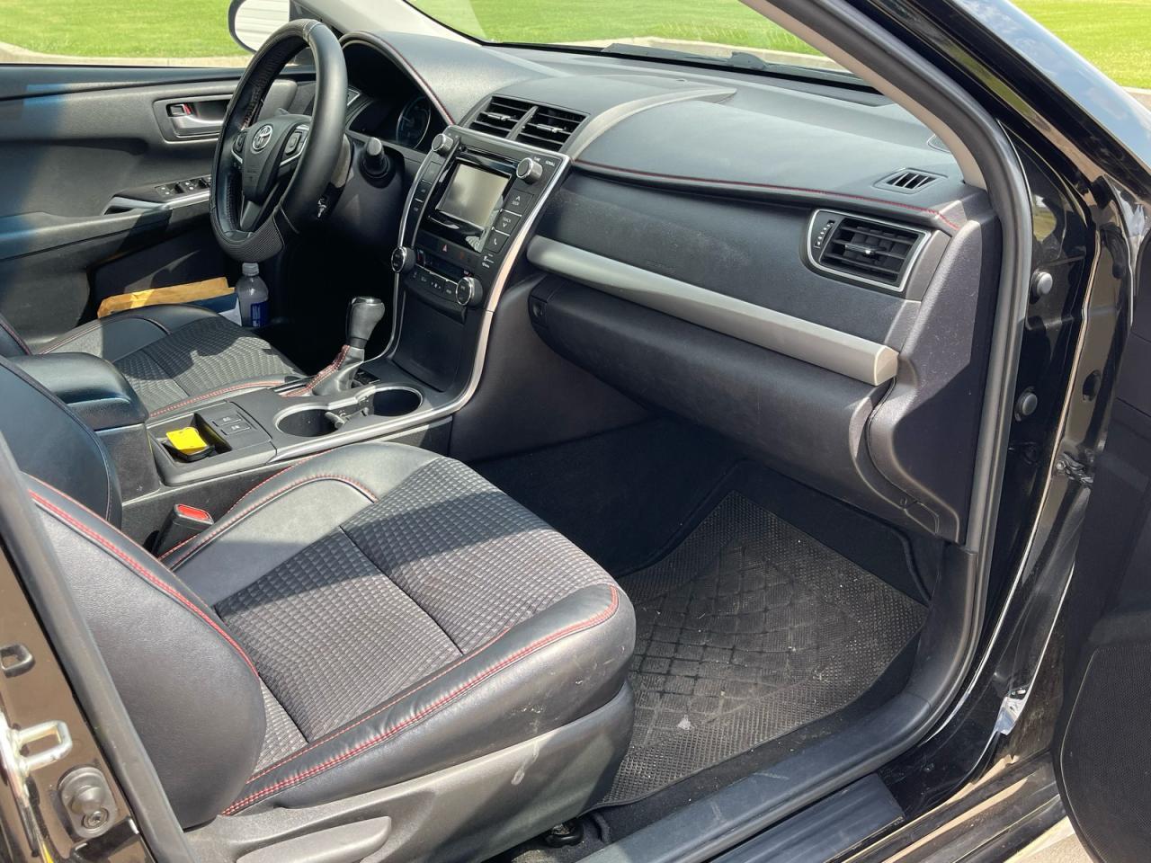 2015 Toyota Camry Hybrid - Фото 5