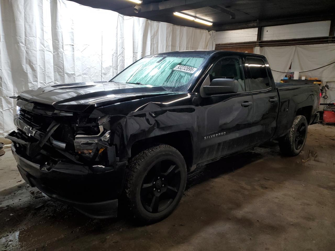 2017 Chevrolet Silverado K1500 Custom