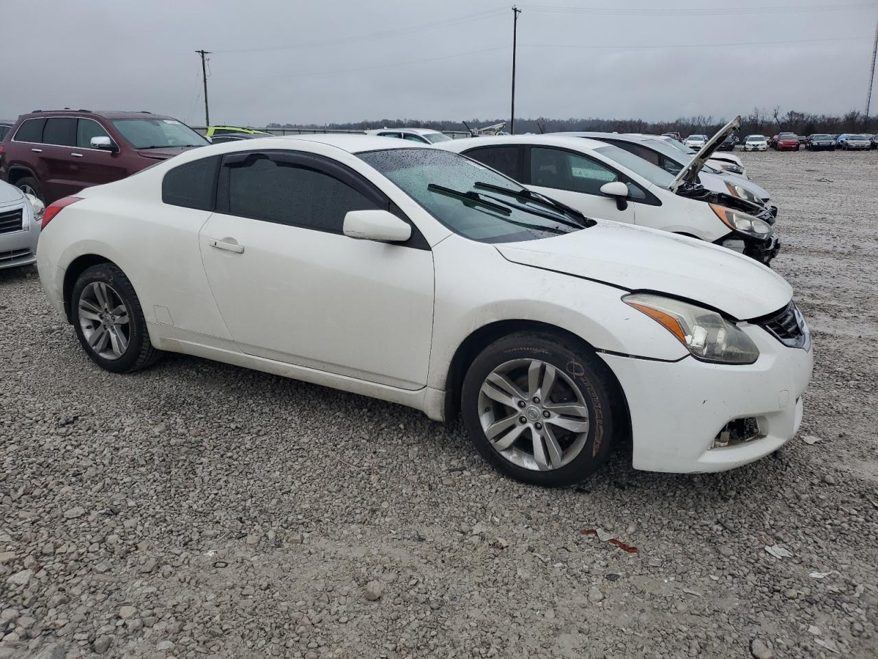 2012 Nissan Altima S - Image 4