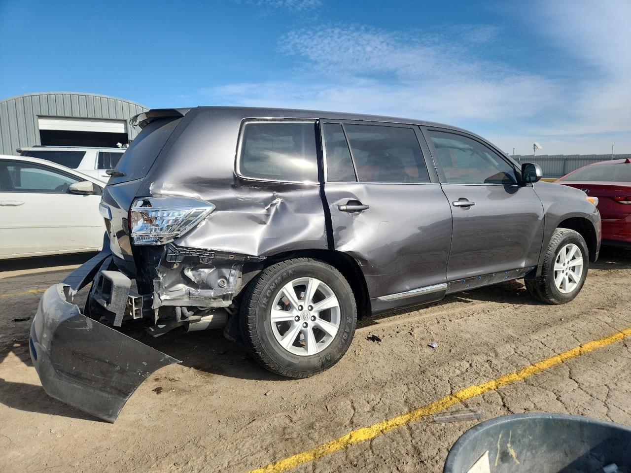 2013 Toyota Highlander Base - Фото 3